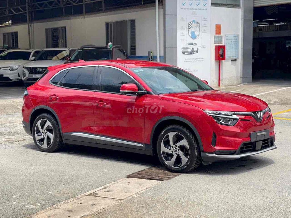 Lô 20 e VinFast VF8 2024 S (Kèm pin) từ 5-50km. Mua bán Ô tô tại Thành phố Thủ Đức Tp Hồ Chí Minh được đăng bởi Trần Hữu Thắng hình 4