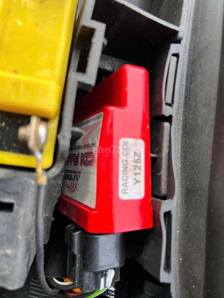 Yamaha Yaz 125 Vàng 125cc 33338 km. Mua bán Xe máy tại Thành phố Rạch Giá Kiên Giang được đăng bởi Cầm Đồ 68 hình 6