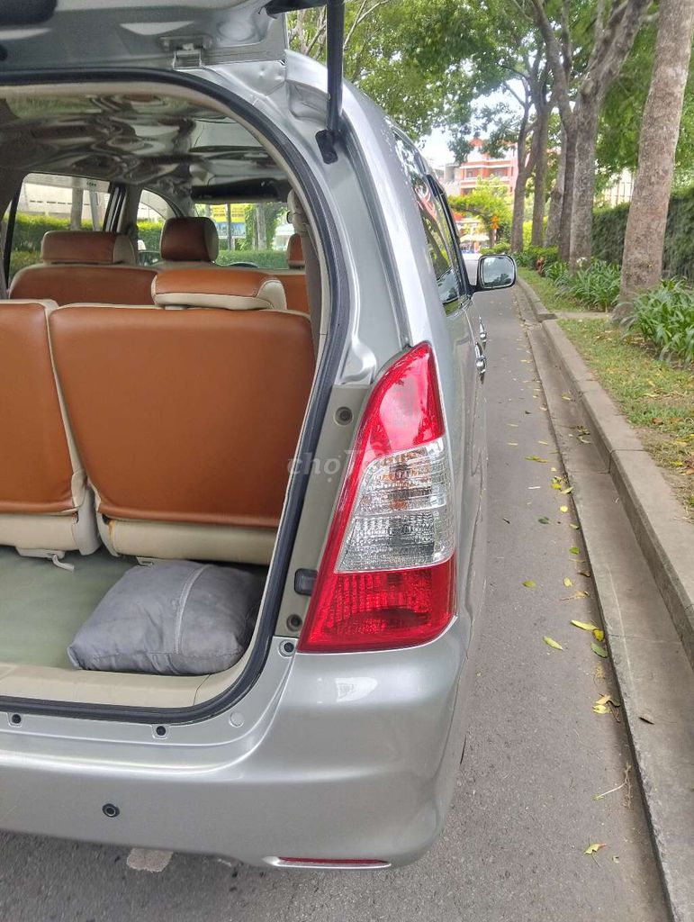 XE NHÀ INNOVA 2014. MÁY 2.0G.MÁY RẤT ÊM XE ZIN 90%. Mua bán Ô tô tại Quận Tân Bình Tp Hồ Chí Minh được đăng bởi Văn Thiện hình 16