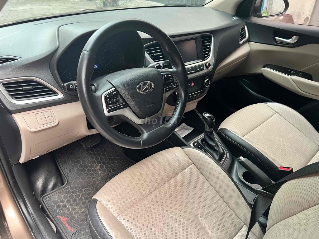 🍀Bán HYUNDAi ACCENT 1.4 ATH sx 2020 màu vàng cá. Mua bán Ô tô tại Thành phố Thuận An Bình Dương được đăng bởi MR Hiền  hình 11