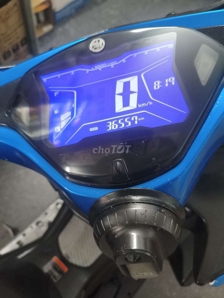Yamaha NVX V1 синий 36 557 км Донг Най