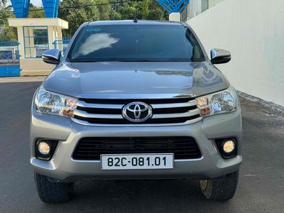 Toyota Hilux 2019- 2 cầu  số sàn xe nhập có đỗi xe