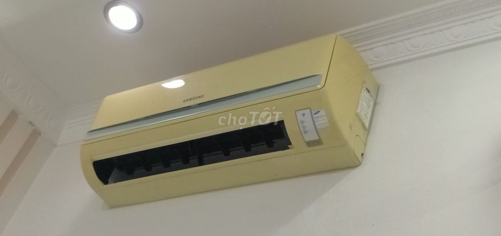Điều hòa Samsung 9000 BTU Đã sử dụng. Mua bán Máy lạnh, điều hoà tại Quận Tây Hồ Hà Nội được đăng bởi Thiện An hình 1