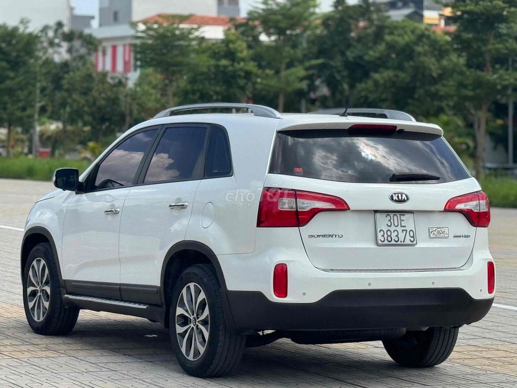 Kia Sorento 2016 2WD 2.4 GATH - 90000 km. Mua bán Ô tô tại Quận Nam Từ Liêm Hà Nội được đăng bởi Chính chủ hình 7