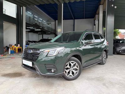Subaru Forester 2.0 i-L Facelift 2023 Xanh rêu