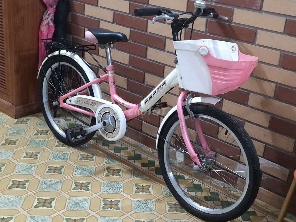 ASAMA 20inch ít đi còn khá mới đạp nhẹ bon chắc. Mua bán Xe đạp tại Quận Hà Đông Hà Nội được đăng bởi Anh Tiến hình 2