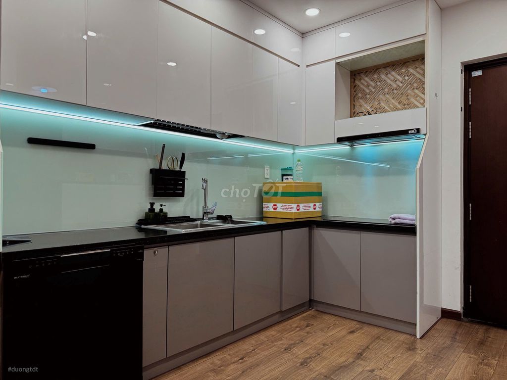 Bán chung cư Âu Cơ Tower, 2PN, 55m2, 3.22 tỷ