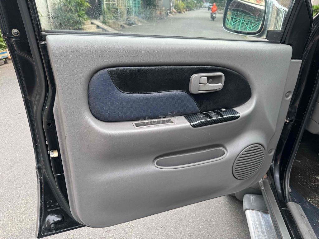 Isuzu Hi-Lander 7 chỗ màu Đen máy dầu. Mua bán Ô tô tại Quận Bình Tân Tp Hồ Chí Minh được đăng bởi  Mãnh hình 6