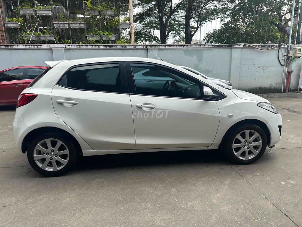 Mazda 2 hatchback 2014 1.5 AT - 116000 km bao ngon. Mua bán Ô tô tại Quận Gò Vấp Tp Hồ Chí Minh được đăng bởi Phan Hữu Minh hình 3