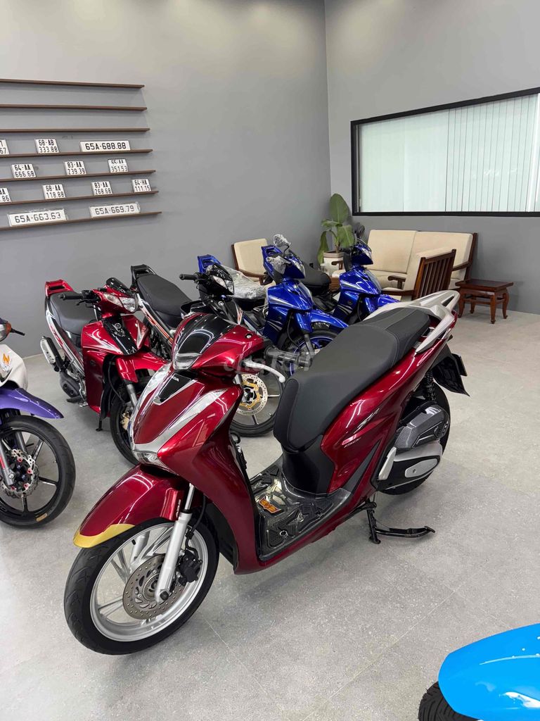 SH150 Abs Đỏ siêu lướt 6600 km chuẩn đẹp