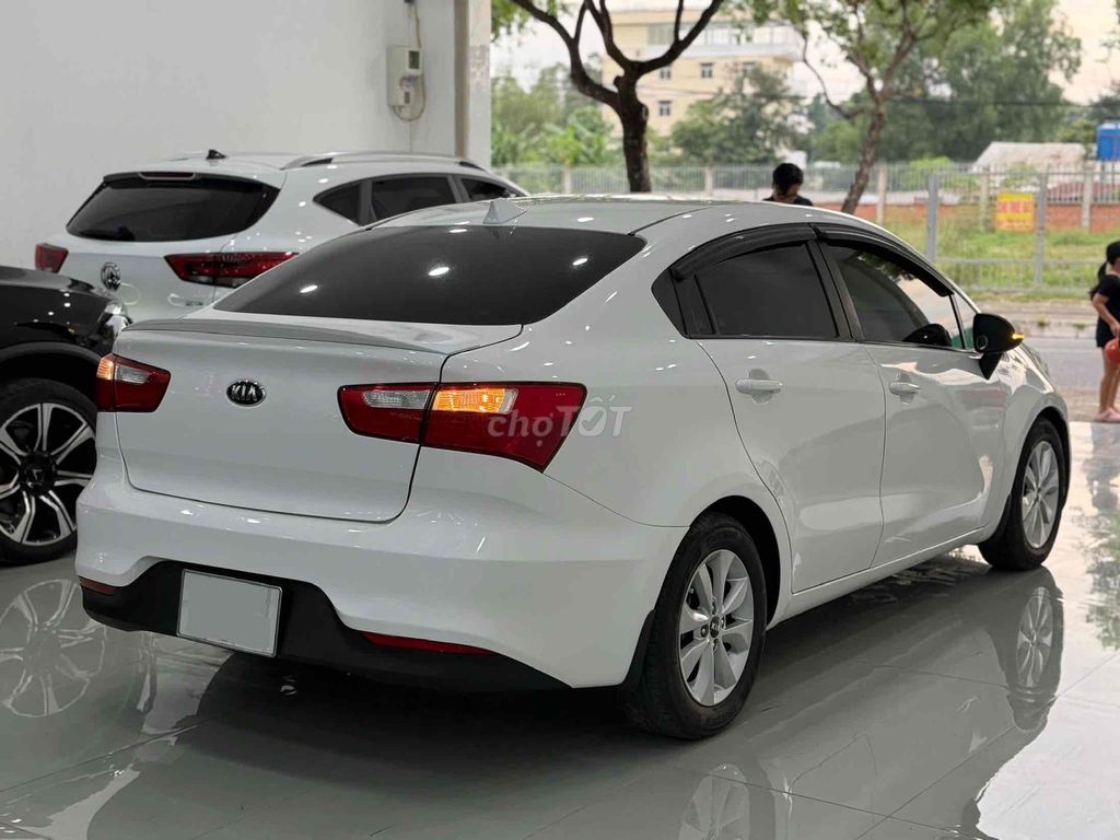 KIA Rio 2016 Седан Автомат