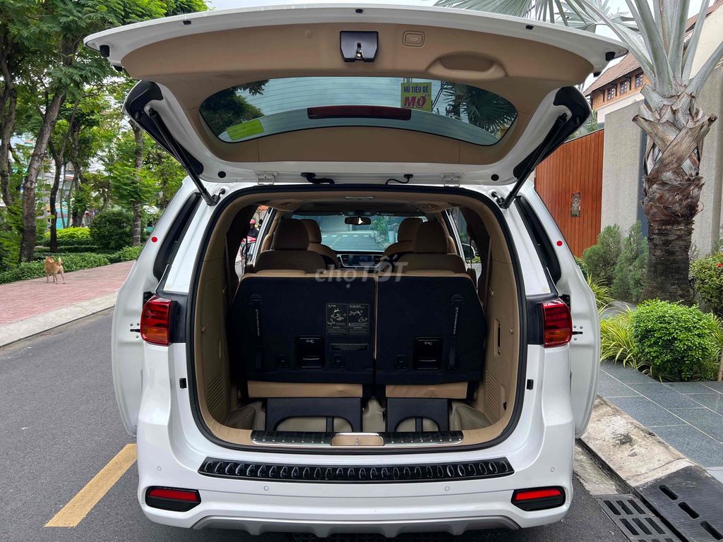 Kia Sedona 2.2D máy dầu 7 chổ full option 2019. Mua bán Ô tô tại Quận 8 Tp Hồ Chí Minh được đăng bởi Đông Mai hình 7