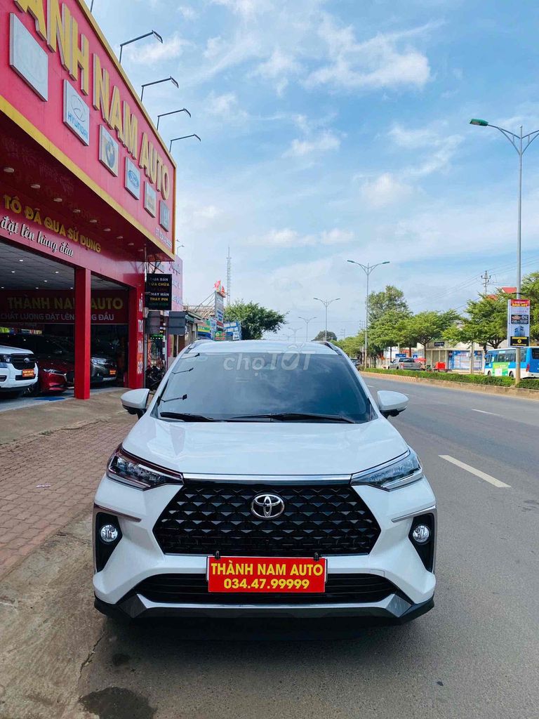 Toyota Veloz Cross 2024 - 7800 km