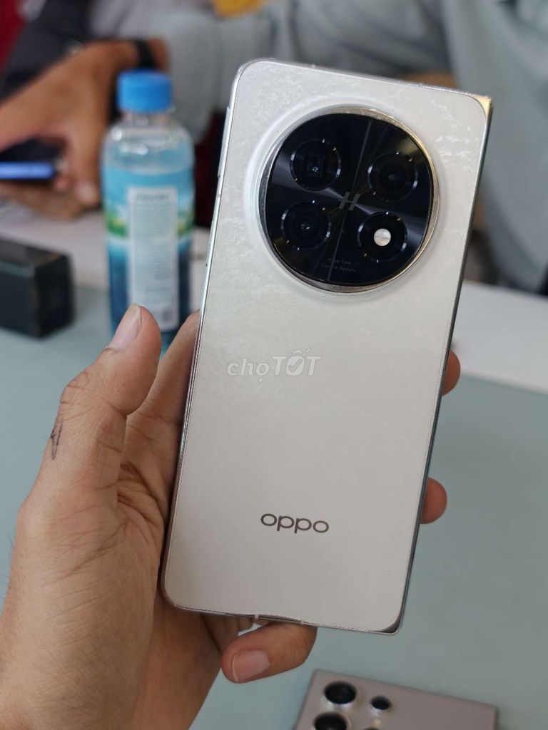 OPPO Find N5  - 16/512Gb rẻee. Mua bán Điện thoại tại Quận Gò Vấp Tp Hồ Chí Minh được đăng bởi HoangDang hình 1
