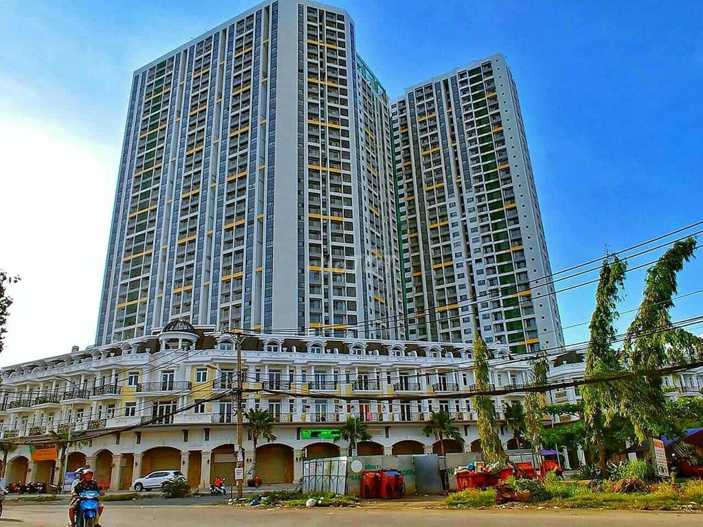 Bán shophouse pegasuite 1- 1trệt 2 lầu 446m2 - 15 tỷ - hoàn thiện sẵn. Mua bán văn phòng, mặt bằng kinh doanh tại Quận 8 Tp Hồ Chí Minh được đăng bởi Nguyên Ngô hình 5