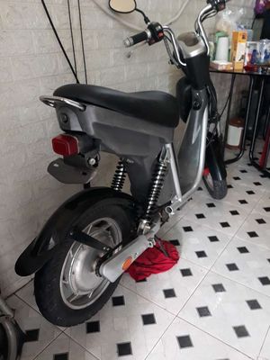 Xe đạp điện màu Xám Đã sử dụng. Mua bán Xe điện tại Quận Gò Vấp Tp Hồ Chí Minh được đăng bởi trung