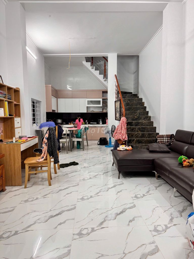 Chính chủ bán nhà Kim Giang - 47m2  - 3 tầng - có sân để xe 20m2. Mua bán nhà ở tại Quận Hoàng Mai Hà Nội được đăng bởi Nguyễn tiến dương hình 1