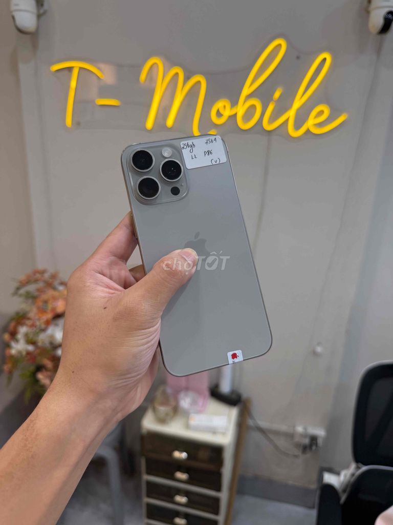 15 Promax 25Gb Quốc Tế zin full vỏ keng. Mua bán Điện thoại tại Quận Thanh Xuân Hà Nội được đăng bởi Ngô Tráng T Mobile hình 1