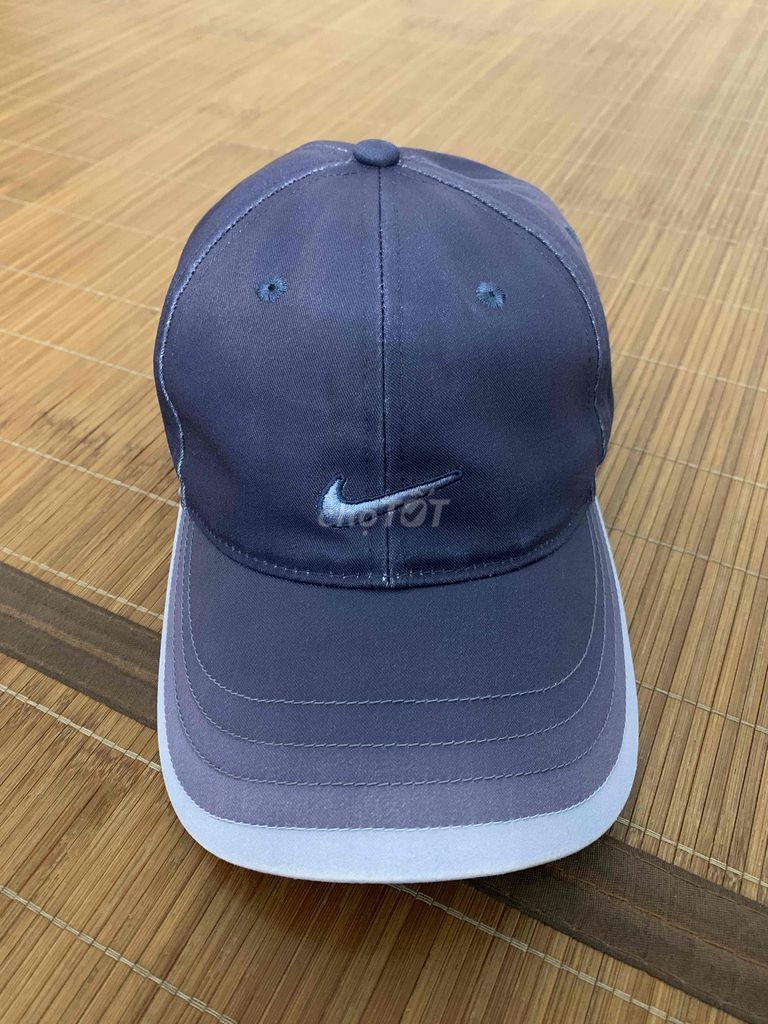 Bán mũ nike sóng xanh giá 800k. Mua bán Phụ kiện thời trang khác tại Quận Hải An Hải Phòng được đăng bởi Nguyễn Cương hình 1