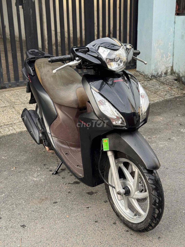 Honda Vision 2017 nguyên bản giấy tờ đầy đủ. Mua bán Xe máy tại Thành phố Thuận An Bình Dương được đăng bởi Nguyễn hảo hình 6