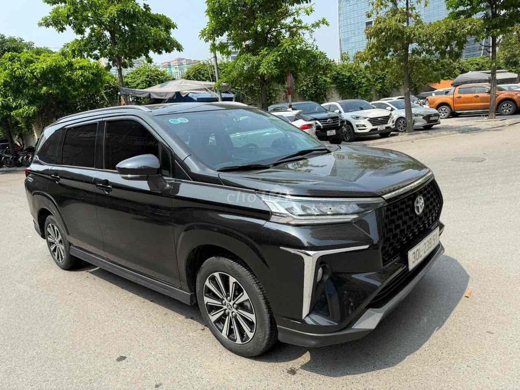 Toyota veloz 2022 CVT - 49000 km. Mua bán Ô tô tại Quận Thanh Xuân Hà Nội được đăng bởi Nguyen van Nam hình 3