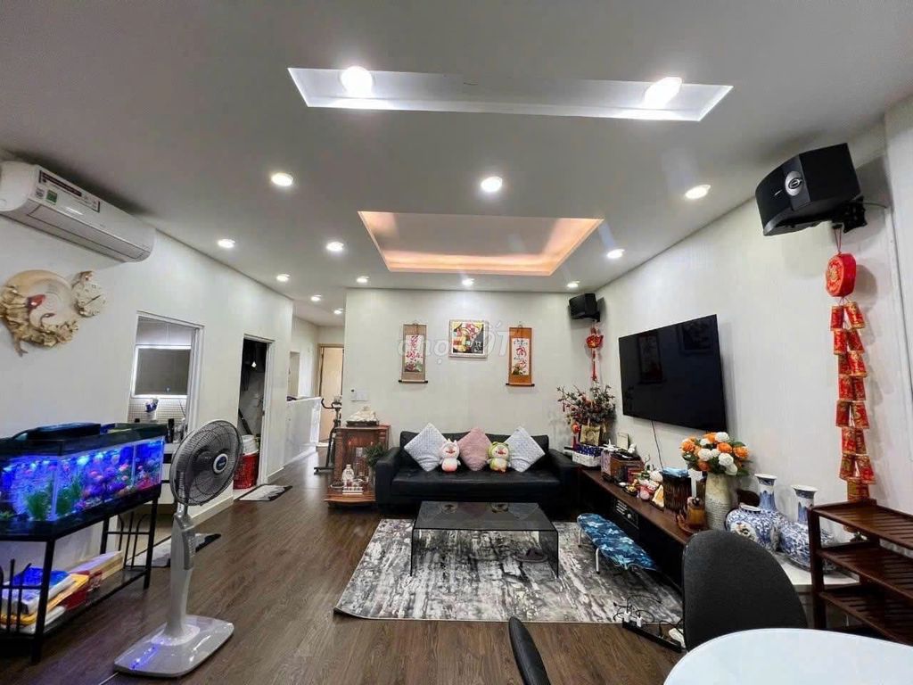 Căn hộ 95m2 Nguyễn Sơn, Phú Thạnh cho thuê 10.5tr/tháng