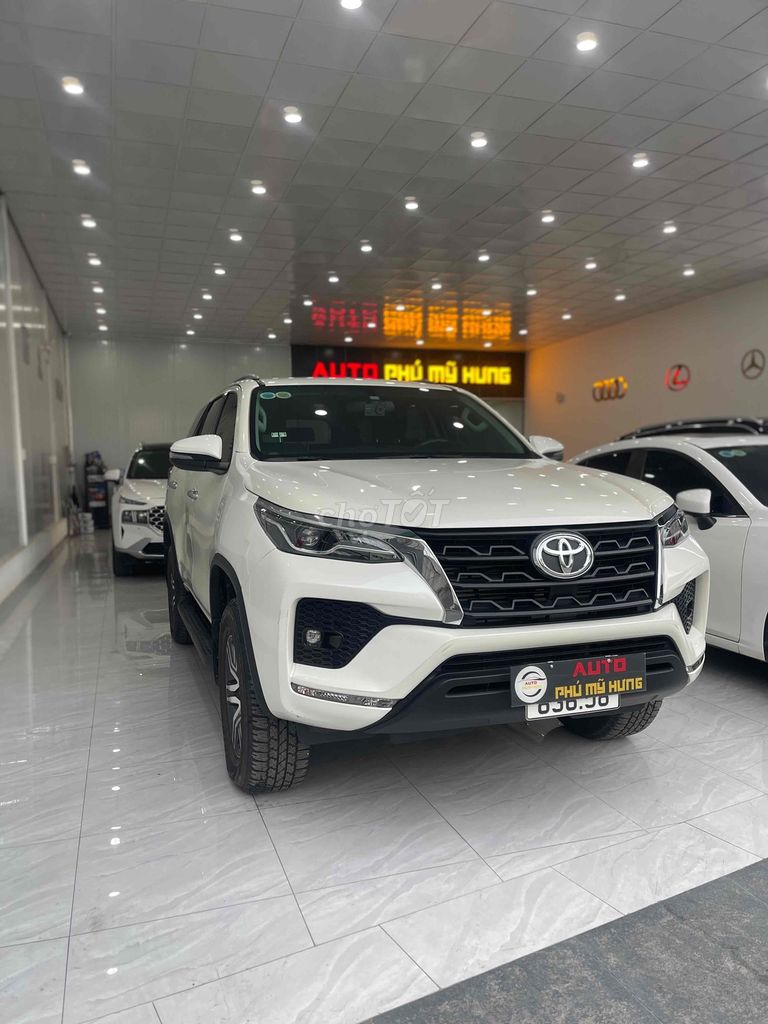 Toyota Fortuner 2021 2.4AT 4x2 - 16000 km