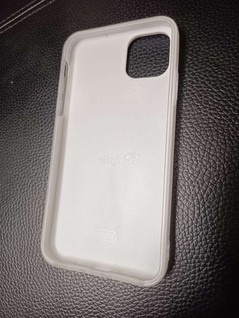 Ốp lưng Apple iPhone 11 Pro Max Silicon Trắng. Mua bán Phụ kiện (Màn hình, Chuột...) tại Quận Lê Chân Hải Phòng được đăng bởi Quỳnh hình 1