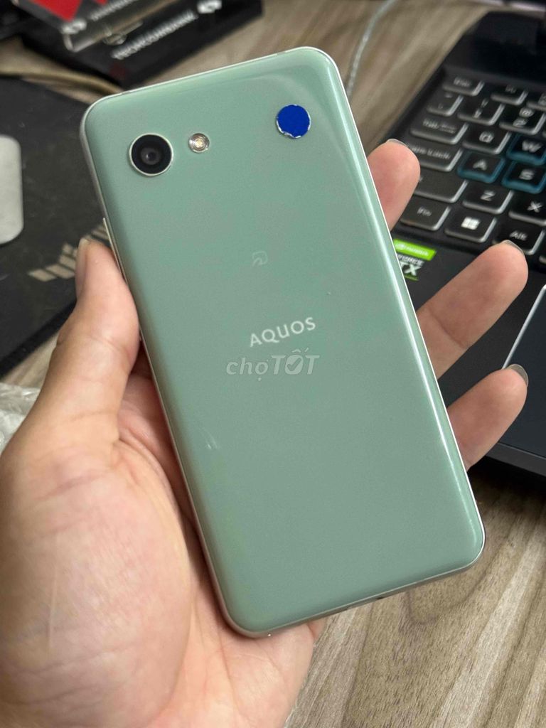 Sharp R2 Compact 64G Ko Dùng Sim. Mua bán Điện thoại tại Quận Gò Vấp Tp Hồ Chí Minh được đăng bởi Chất Mobile SG hình 1