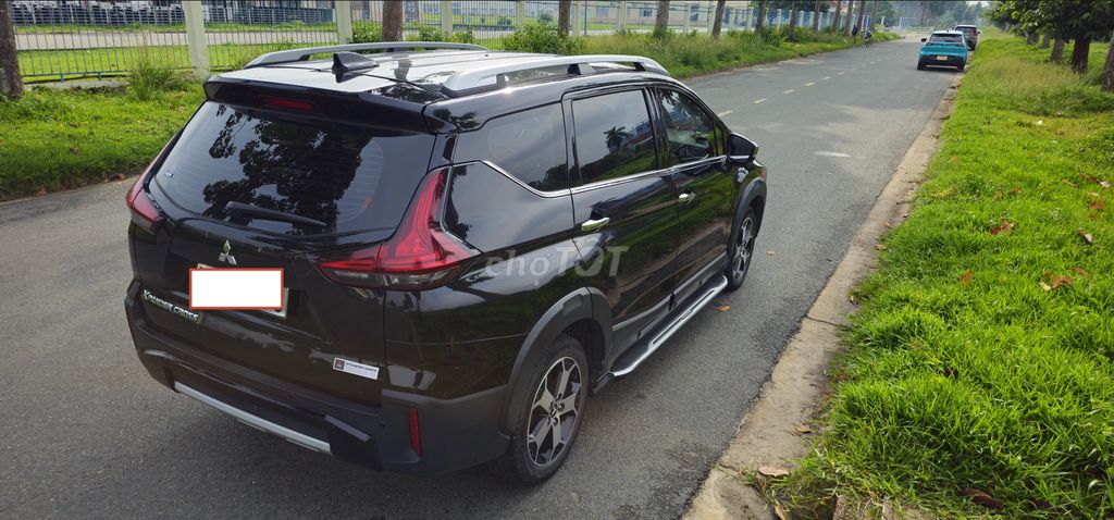 Mitsubishi Xpander Cross AT/ AUDIO 2020, màu Đen. Mua bán Ô tô tại Quận 6 Tp Hồ Chí Minh được đăng bởi Nam hình 9