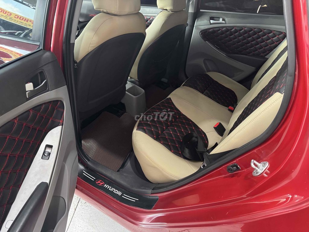 Hyundai Accent 2014 1.4 AT Hatchback - 910123 km. Mua bán Ô tô tại Quận Bình Thuỷ Cần Thơ được đăng bởi Phi hình 14