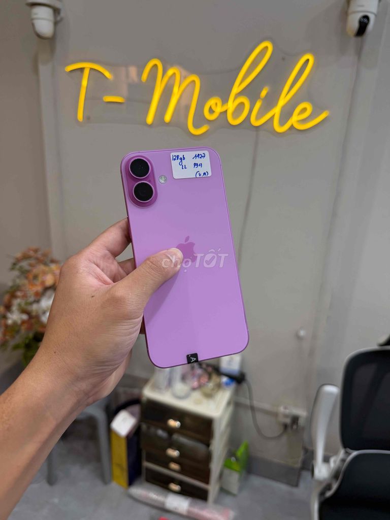 iPhone 16 Plus 128GB Hồng 94% quốc tế zin đẹp. Mua bán Điện thoại tại Quận Thanh Xuân Hà Nội được đăng bởi Ngô Tráng T Mobile hình 1
