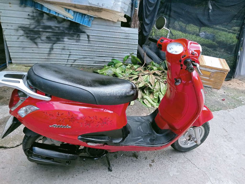 Cần bán xe Attila Elizabeth giấy tờ đầy đủ xe nhựt. Mua bán Xe máy tại Quận 12 Tp Hồ Chí Minh được đăng bởi Thanh Thúy hình 3
