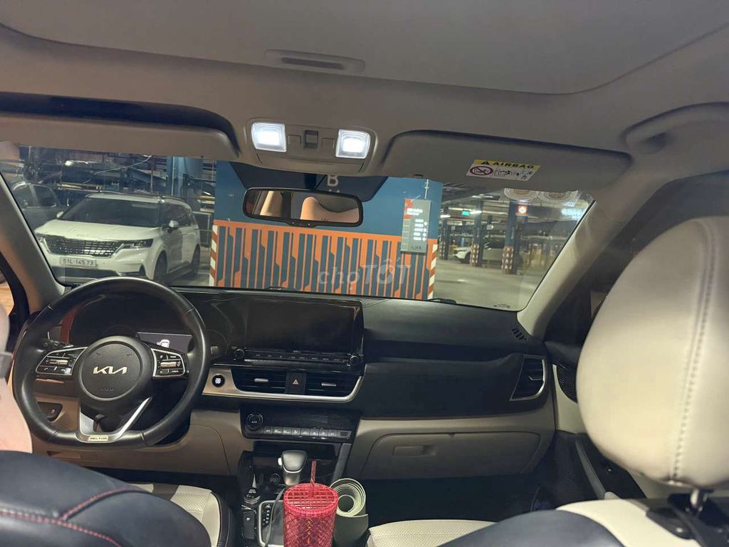 2022 Premium 1.6 AT - 60000 km. Mua bán Ô tô tại Quận 4 Tp Hồ Chí Minh được đăng bởi Đặng Hữu Cương hình 11