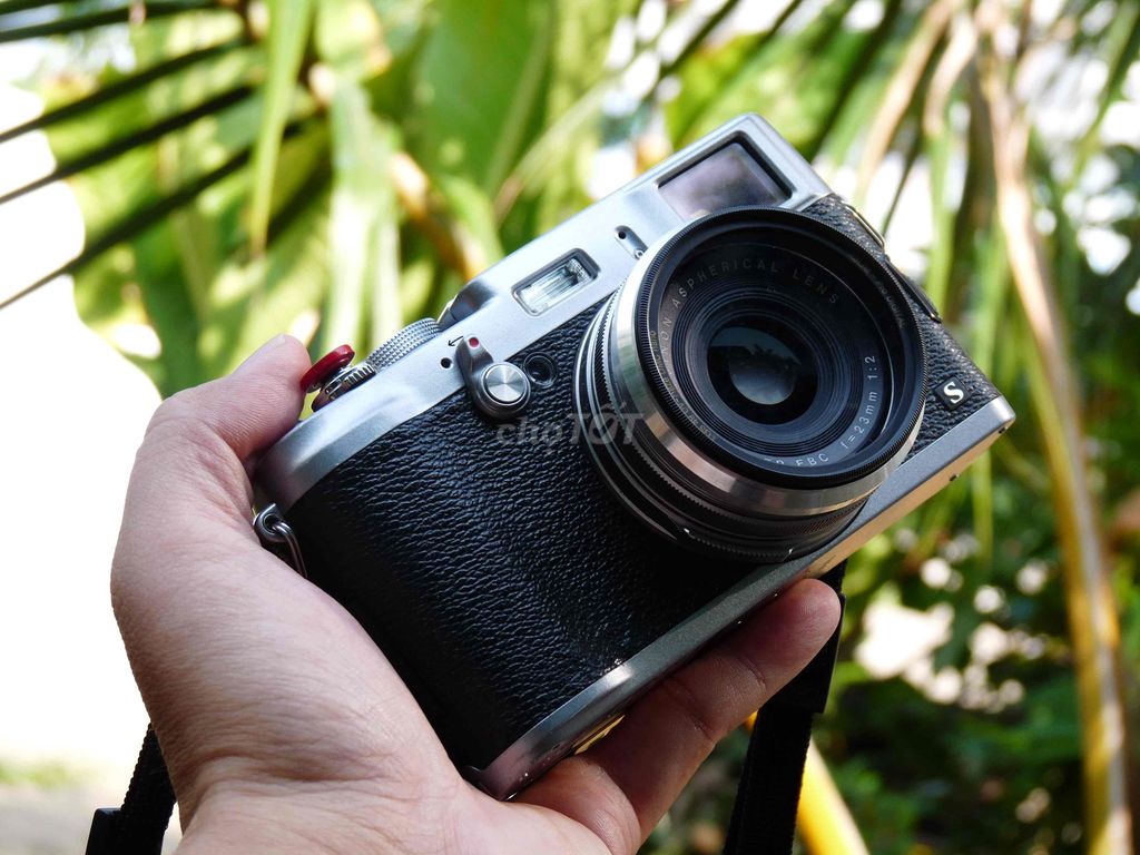 📸📸📸 Máy ảnh Fujifilm X100s Bạc Đen Hoàn Hảo. Mua bán Máy ảnh, Máy quay tại Quận 12 Tp Hồ Chí Minh được đăng bởi NICE hình 1