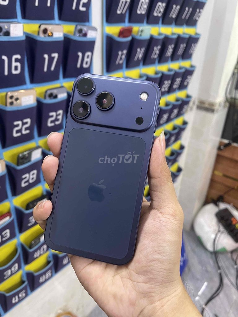 Apple iPhone XR 128GB Độ. Mua bán Điện thoại tại Quận 4 Tp Hồ Chí Minh được đăng bởi Quốc Đạt 888 hình 1