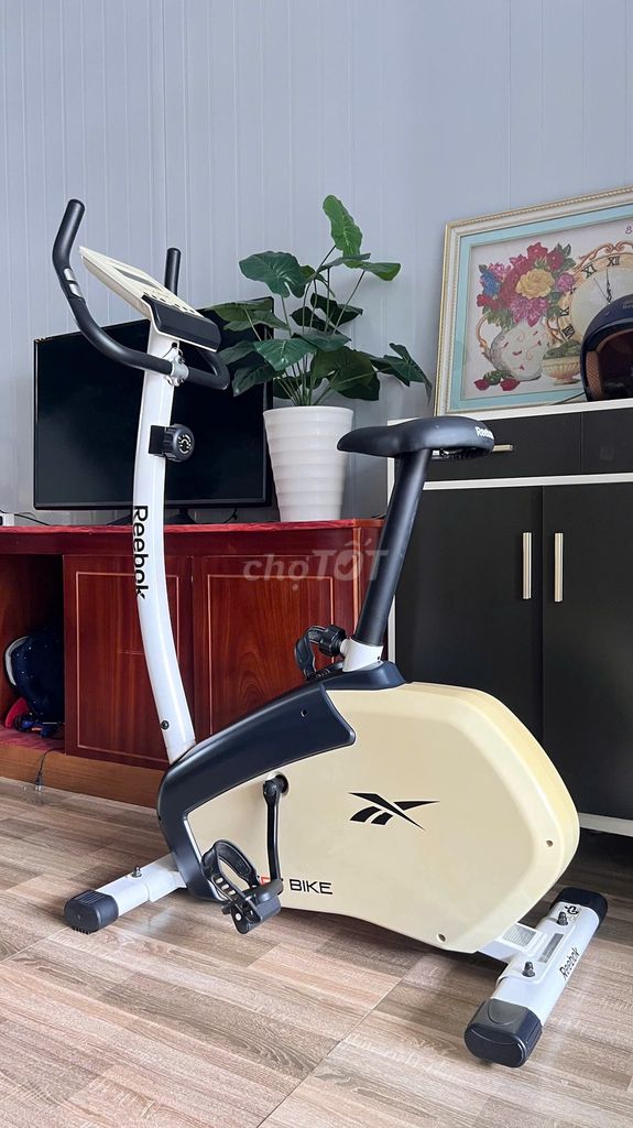 Xe đạp thể dục Reebok ZR7 Trắng, Kem. Mua bán Đồ thể thao, Dã ngoại tại Thành phố Biên Hòa Đồng Nai được đăng bởi Quỳnh hình 1