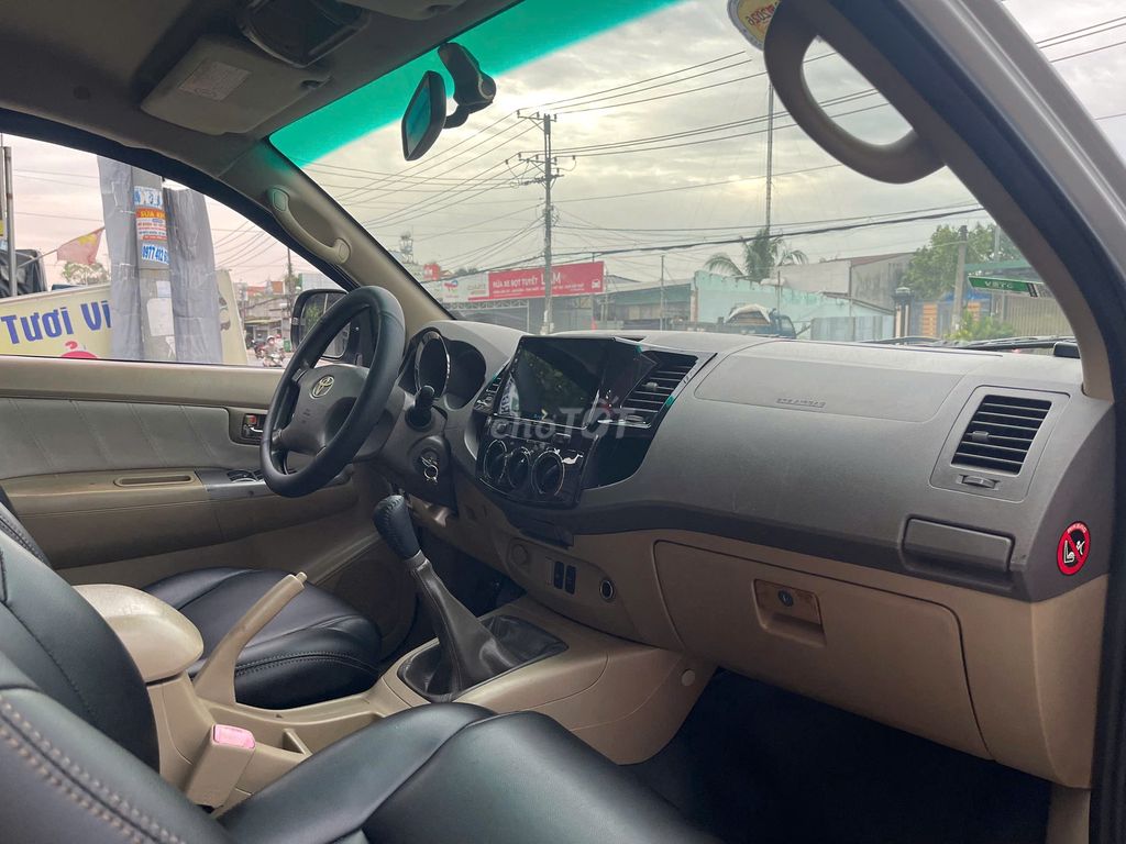 Toyota Fortuner 2009 Dầu Số sàn. Mua bán Ô tô tại Huyện Tân Phú Đồng Nai được đăng bởi Salon AUTO THÀNH TRUNG Đồng Nai hình 13