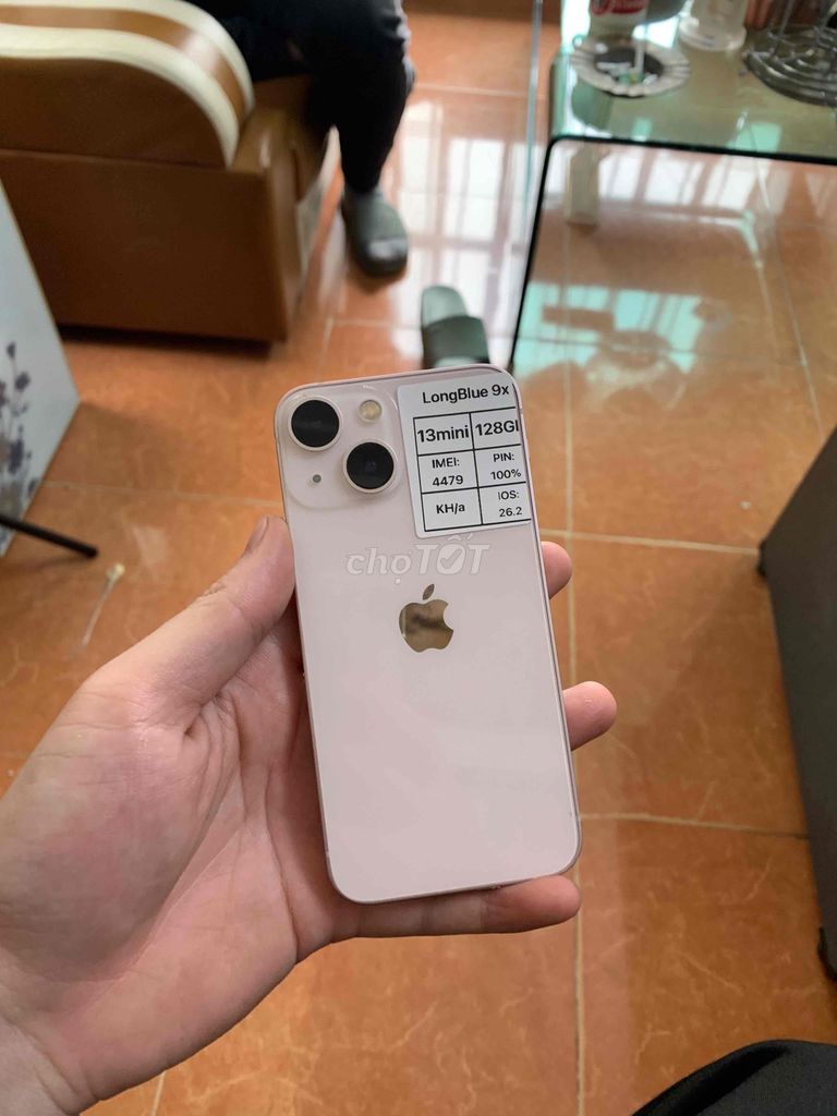 iPhone 13 Mini 128GB Hồng, Bản Quốc Tế. Mua bán Điện thoại tại Quận Cầu Giấy Hà Nội được đăng bởi Long blue 9x hình 1