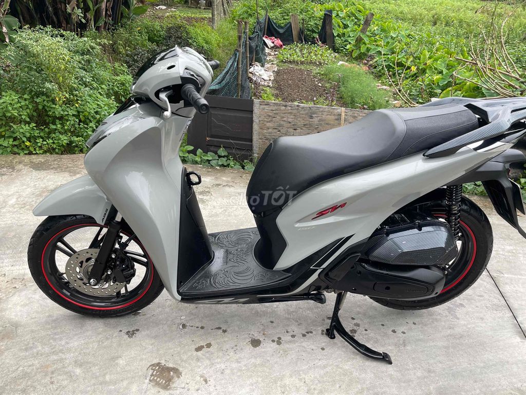 Cần bán sh 150 abs 2022 máy zin. Mua bán Xe máy tại Quận Kiến An Hải Phòng được đăng bởi Đức Anh  hình 2