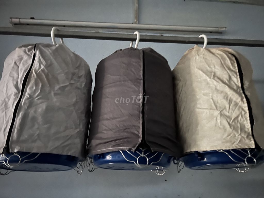 Lồng chim Kim loại Bạc, Xanh N 26cm Cao 32cm. Mua bán Phụ kiện, Thức ăn, Dịch vụ tại Quận 7 Tp Hồ Chí Minh được đăng bởi Nguyễn Quốc hình 1