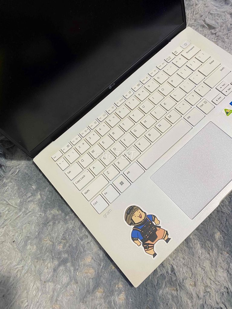 Laptop LG 14”FHD/I5-1340p/8GD5/nvme 256G/4H. Mua bán Laptop tại Quận Ninh Kiều Cần Thơ được đăng bởi Thanh Phương hình 1