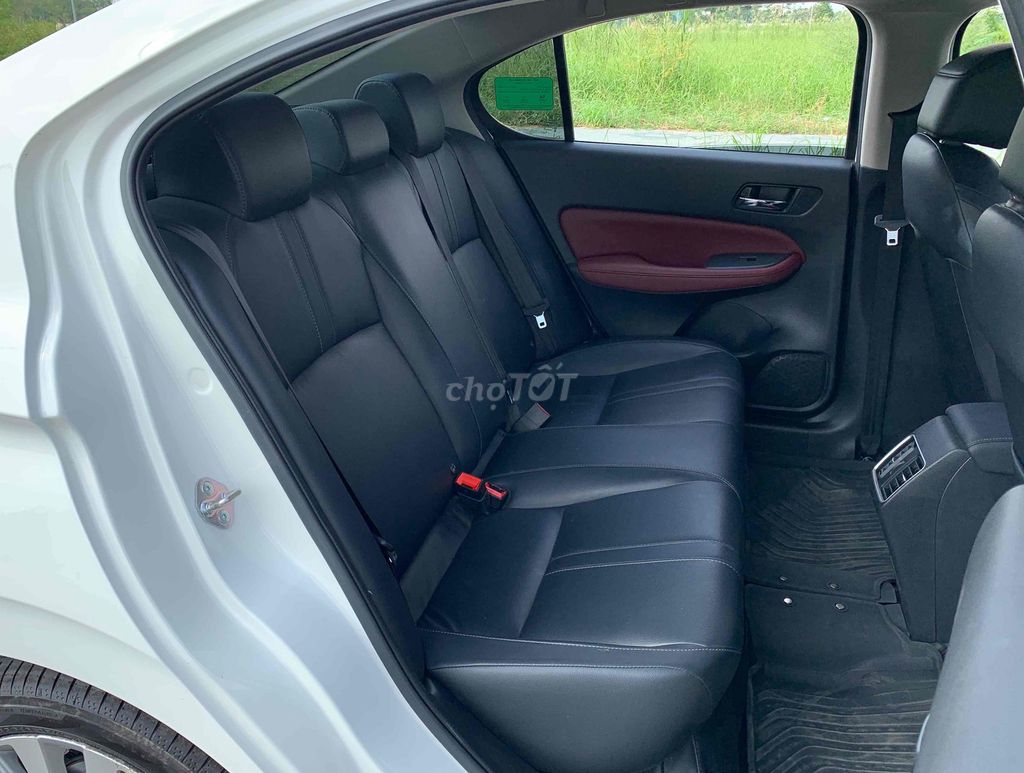 Honda City L 2024 đi 27.000km giá tốt góp 75%. Mua bán Ô tô tại Quận Bình Thạnh Tp Hồ Chí Minh được đăng bởi Tín hình 16