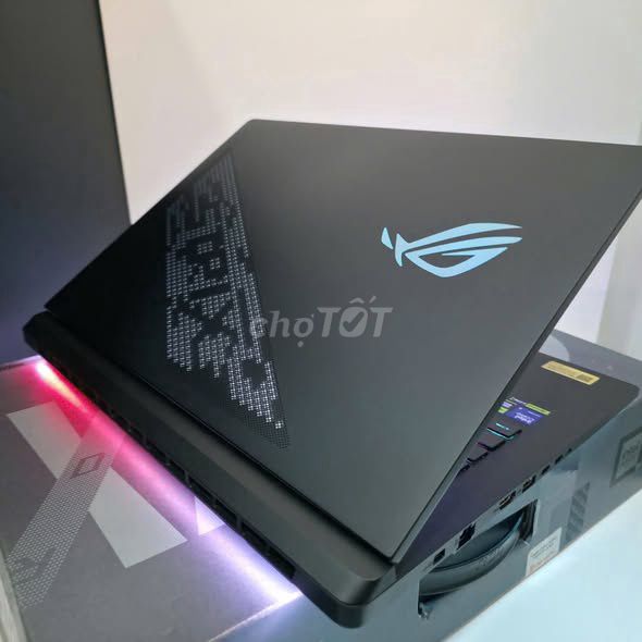 ASUS ROG Strix Scar 18 Ultra 9 32GB/2TB. Mua bán Laptop tại Quận 1 Tp Hồ Chí Minh được đăng bởi Hội Đồ Điện Tử hình 1