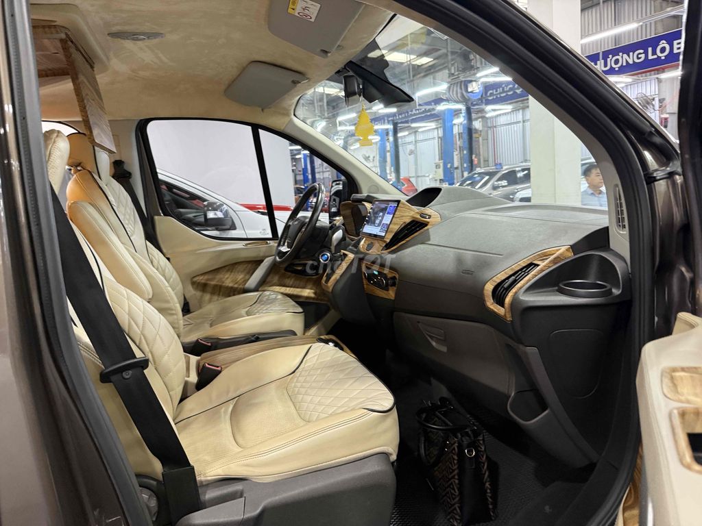 Ford Tourneo 2019 Limousine 2.0 AT - 68000 km. Mua bán Ô tô tại Quận Tân Bình Tp Hồ Chí Minh được đăng bởi FORD PHỔ QUANG XE CŨ hình 19