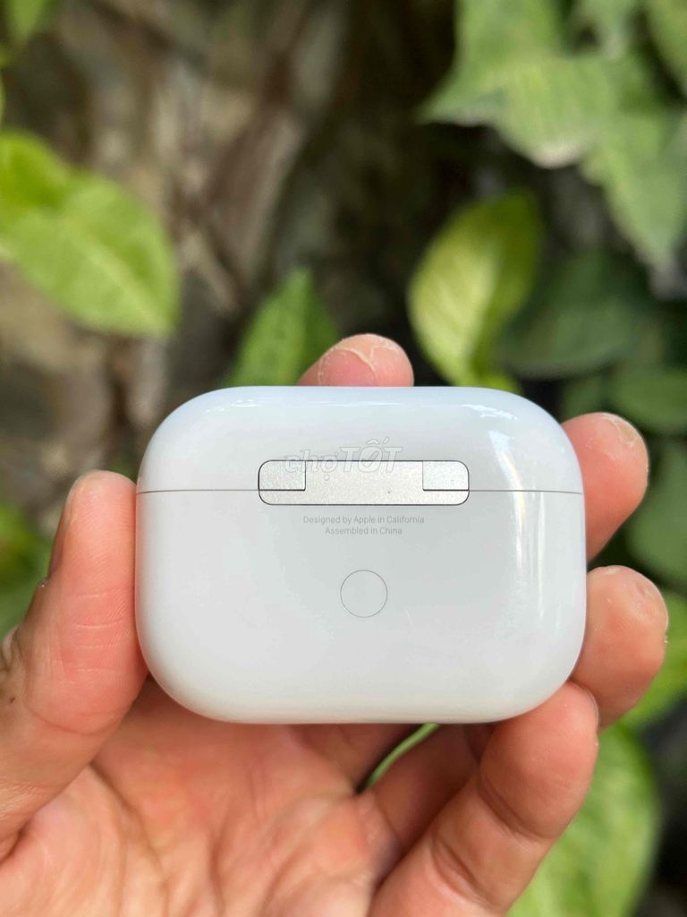 Tai Nghe Airpods Pro Magsafe Chính Hãng TGDĐ