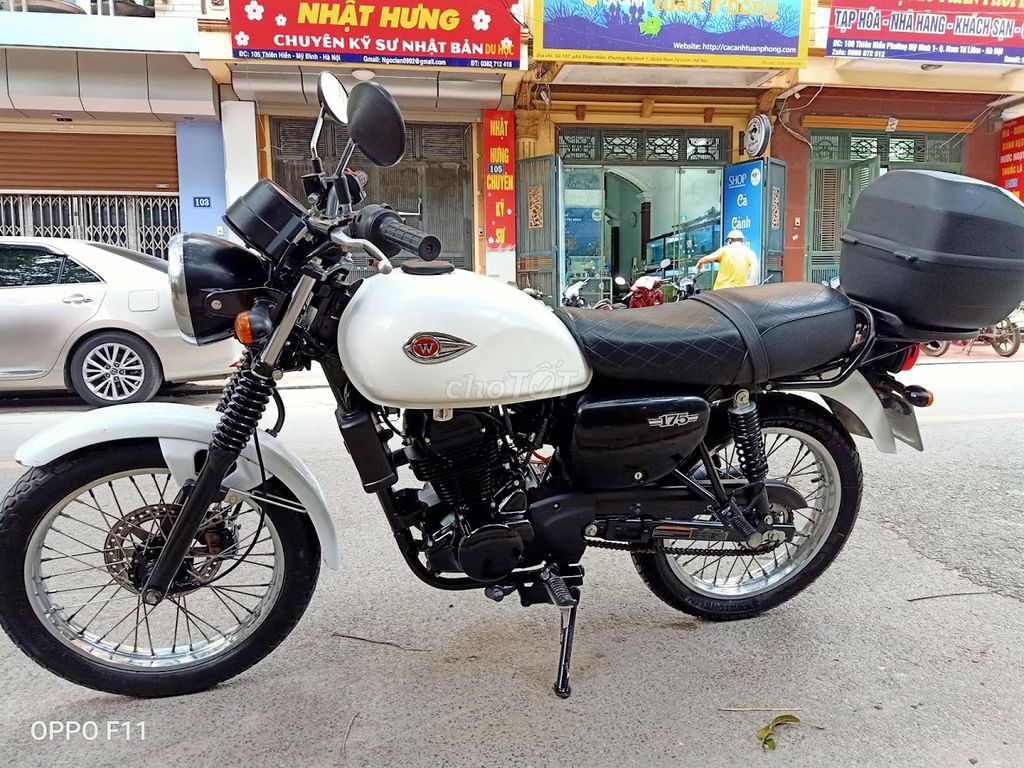 KWASAKI W175 TRẮNG ĐEN CHÍNH CHỦ. Mua bán Xe máy tại Quận Nam Từ Liêm Hà Nội được đăng bởi MAI HÒA hình 1