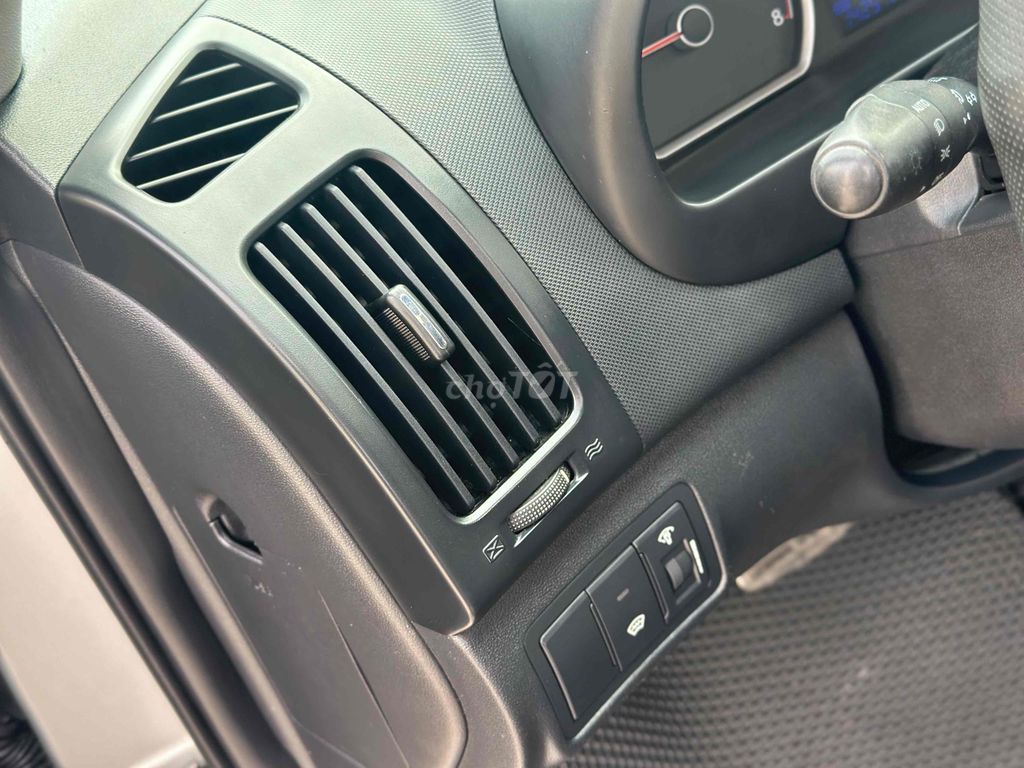 Hyundai I30 CW đặc biệt cao cấp nhất. Mua bán Ô tô tại Thành phố Huế Thừa Thiên Huế được đăng bởi Nguyên Duy Nam hình 12