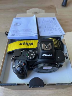 Nikon z5 fullbox như mới, Lens 40 f2s, 35 Art. Mua bán Máy ảnh, Máy quay tại Quận Cẩm Lệ Đà Nẵng được đăng bởi Tên chưa cung cấp