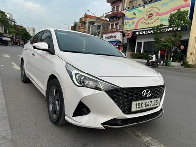 Hyundai Accent 2022 1.4 AT - 3000 km